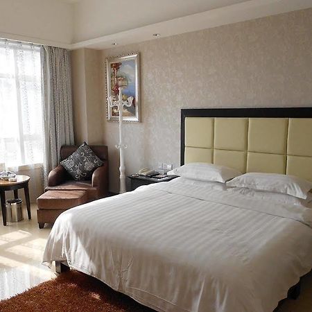 New Ziyang Hotel Fuzhou  Bagian luar foto