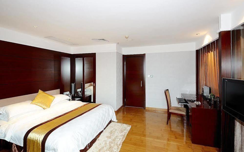 New Ziyang Hotel Fuzhou  Bagian luar foto